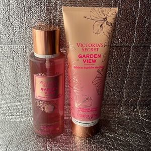 Victoria Secrets Garden View Set